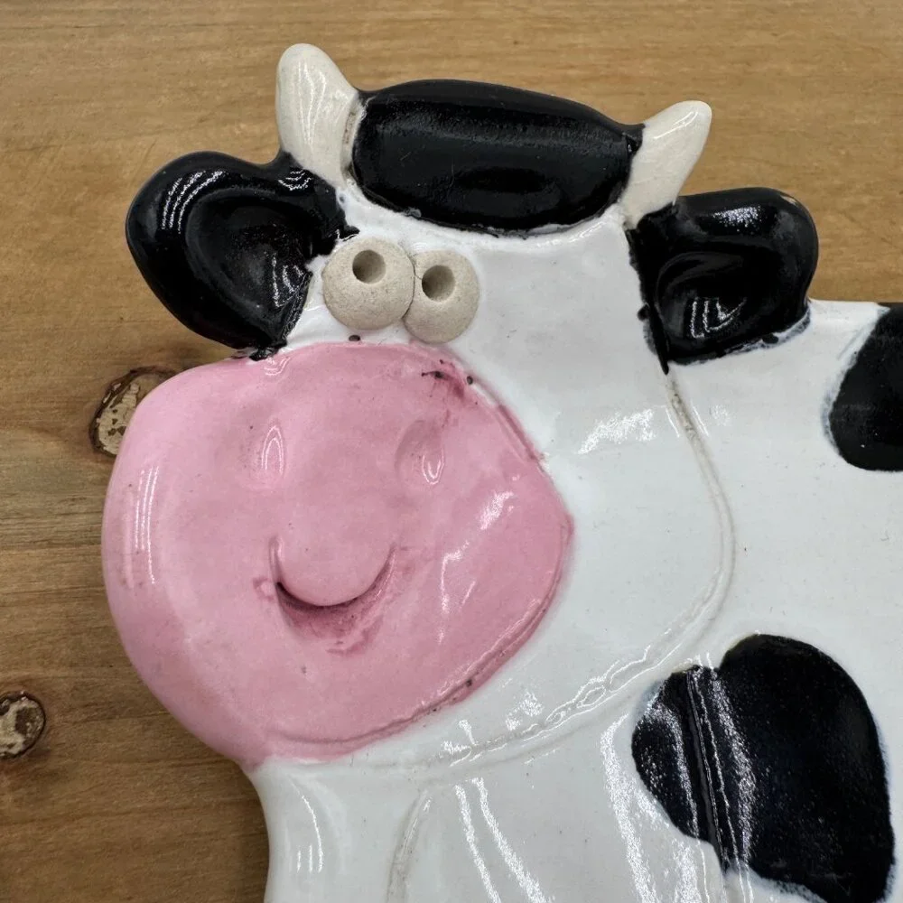 Cow trinket soap tray dish pottery Nishio studio pottery studio art excellent co